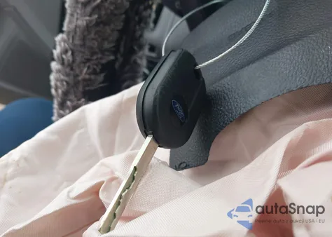 2018 Ford Focus Se из США, поврежденный, VIN 1FADP3FE6JL281938